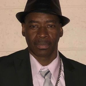 Meet your Posher, Perry